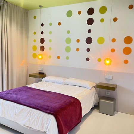 Lahola Glam Suites 托雷莫利诺斯 外观 照片