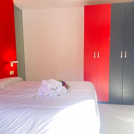Lahola Glam Suites 托雷莫利诺斯 外观 照片