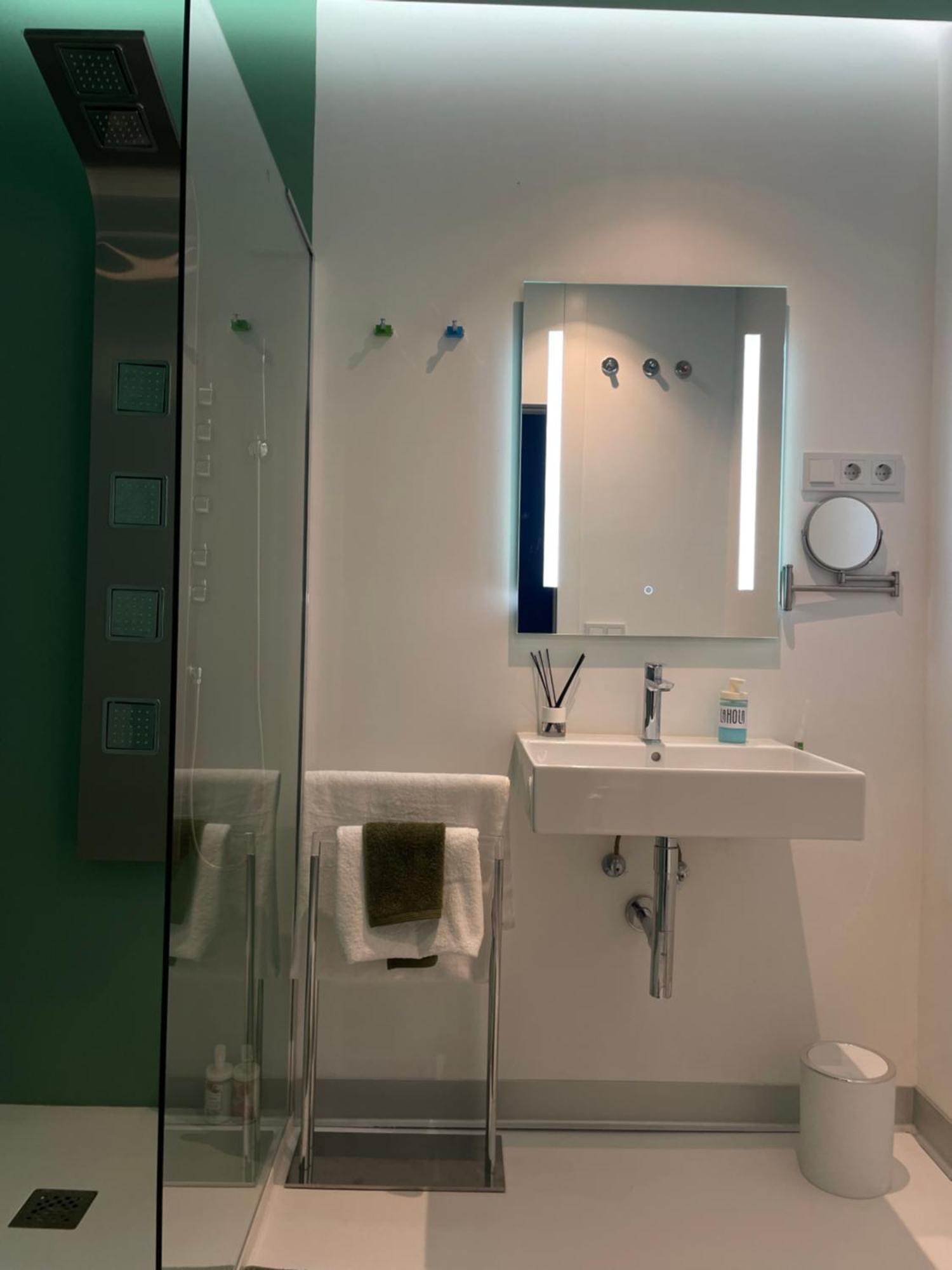 Lahola Glam Suites 托雷莫利诺斯 外观 照片