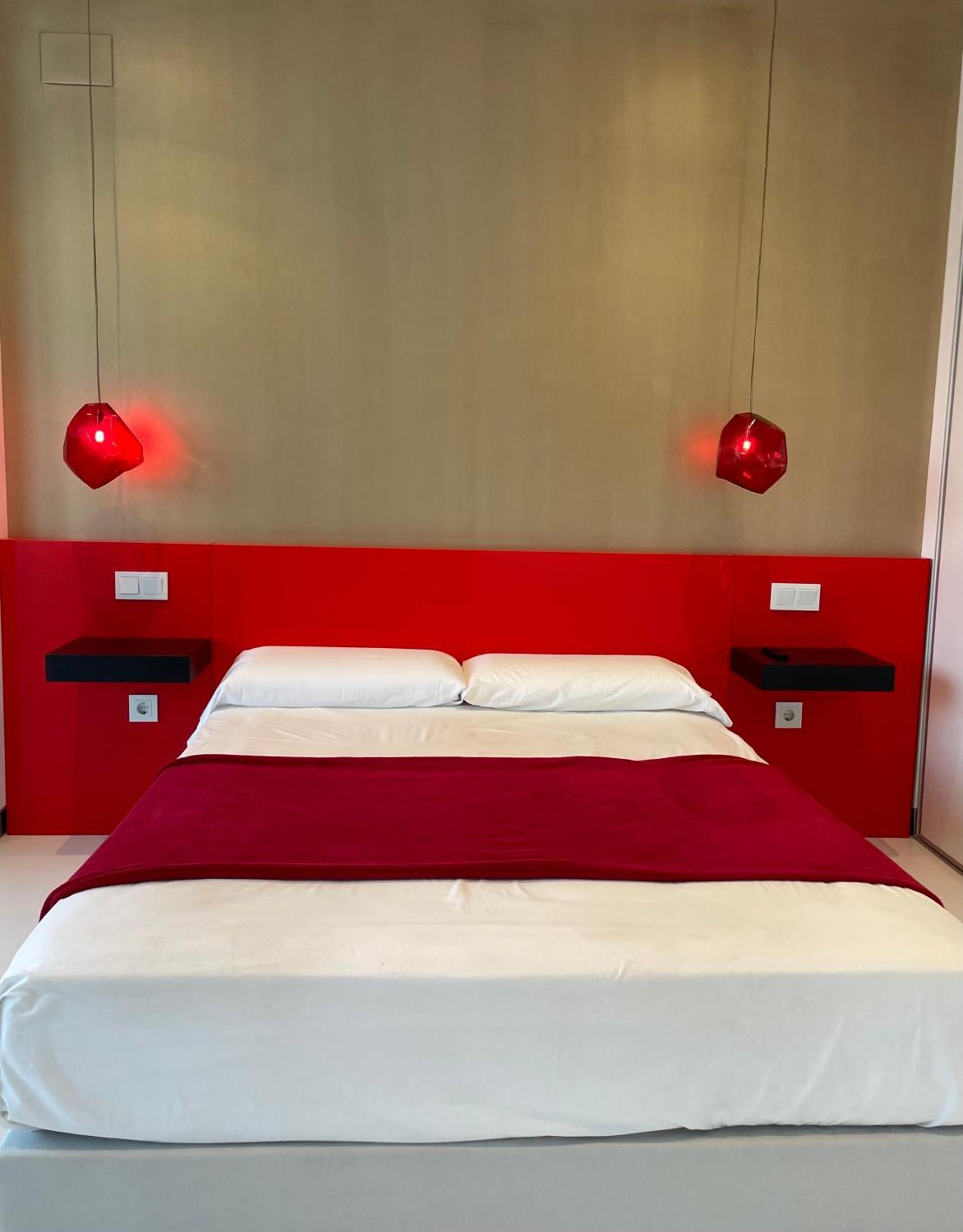 Lahola Glam Suites 托雷莫利诺斯 外观 照片