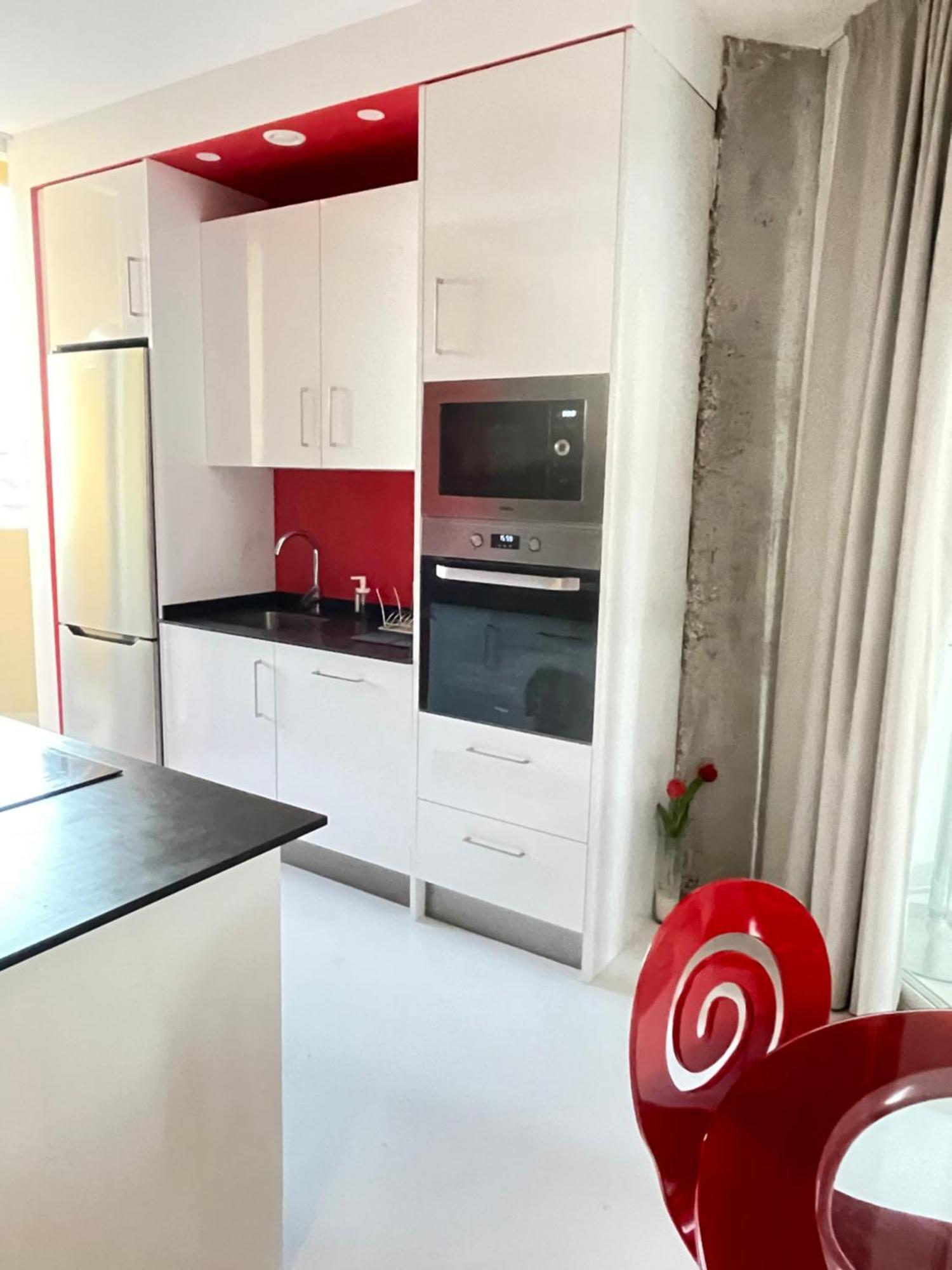 Lahola Glam Suites 托雷莫利诺斯 外观 照片